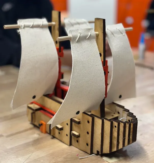 The Caspian — Inverted Paracord Walker