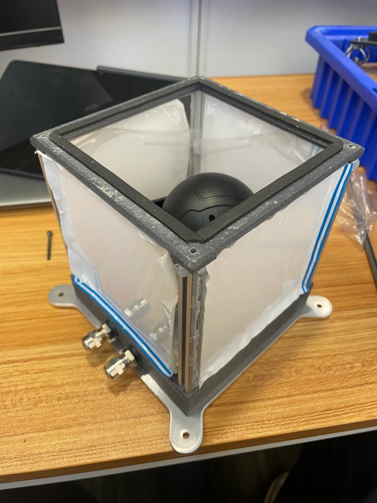 PTZ Enclosure — image 2